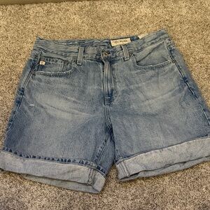 Adriano Goldschmied Ex Boyfriend Short Mid Rise Bermuda